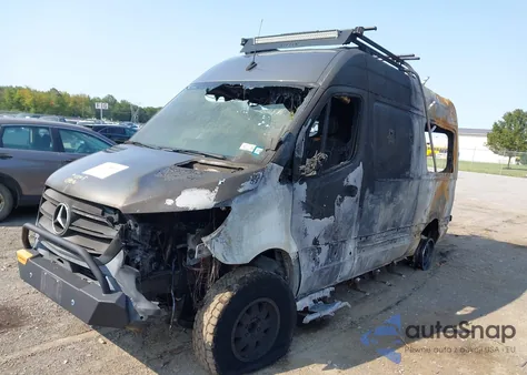 2021 Mercedes-Benz Sprinter Standard Roof V6 from USA, damaged, VIN W1W4EBVY4MT074530